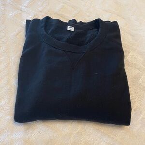 Women’s Black Sweatshirt